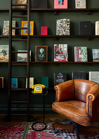 Book Collector's Suite